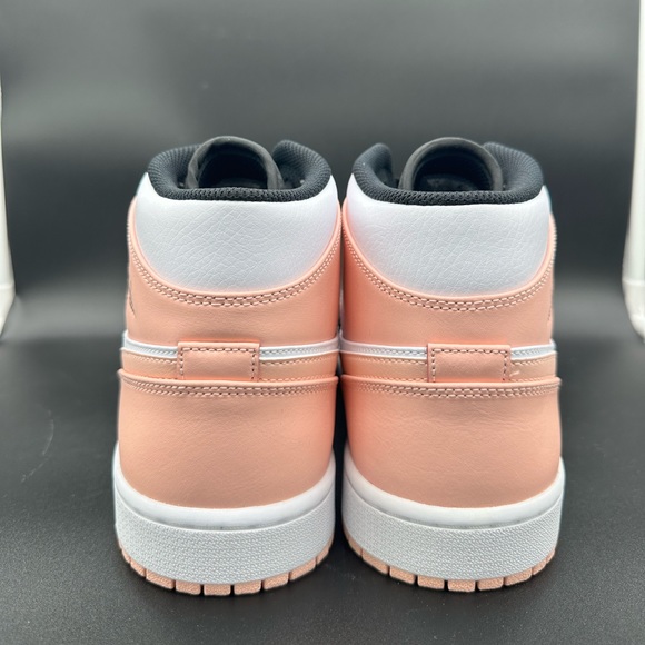 Air Jordan 1 Mid “Arctic Orange” men’s size 11.5 - Picture 5 of 6